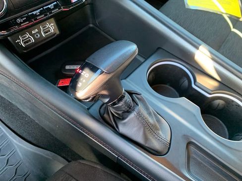 Certified 2024 Dodge Durango GT w/ Blacktop Package image 31