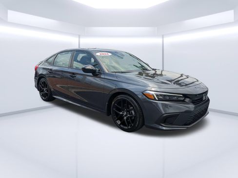 Used 2024 Honda Civic Sport image 1