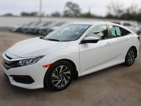 Used 2018 Honda Civic EX image 14