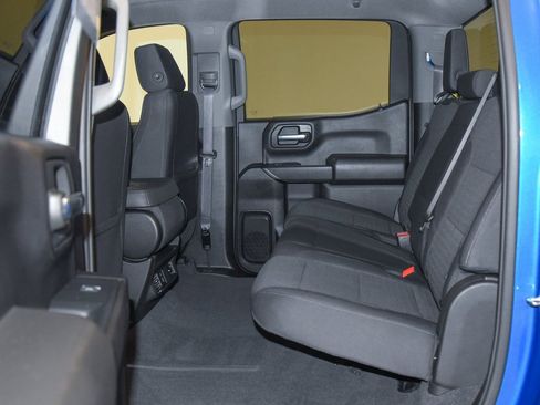 Used 2024 Chevrolet Silverado 1500 Custom w/ Rally Edition image 4