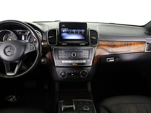 Used 2019 Mercedes-Benz GLS 450 4MATIC w/ Premium 1 Package image 39