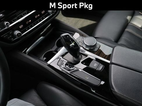 Used 2018 BMW 540i xDrive AWD/4WD image 19