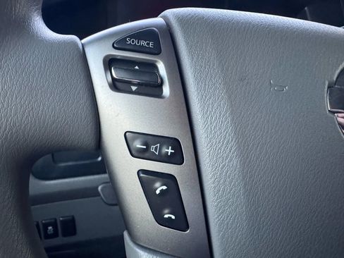 Used 2020 Nissan NV 3500 S image 22