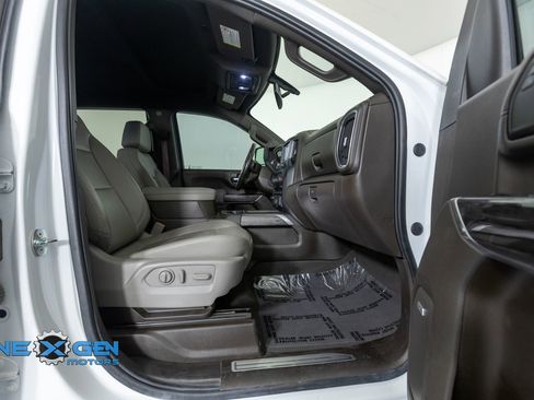 Used 2020 Chevrolet Silverado 2500 LTZ w/ LTZ Texas Edition image 41