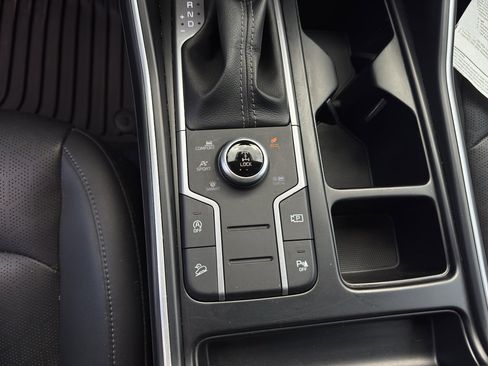 Used 2022 Kia Sorento S AWD/4WD image 26