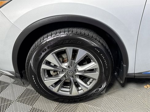 Used 2015 Nissan Murano SV image 29