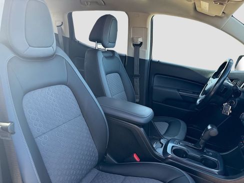 Used 2021 Chevrolet Colorado Z71 w/ Safety Package image 19