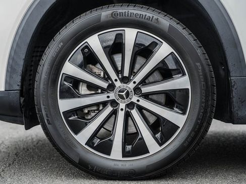 Certified 2023 Mercedes-Benz GLB 250 4MATIC image 17