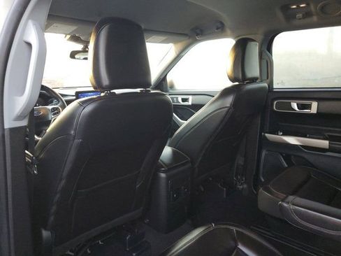 Certified 2023 Ford Explorer XLT w/ Equipment Group 202A image 11