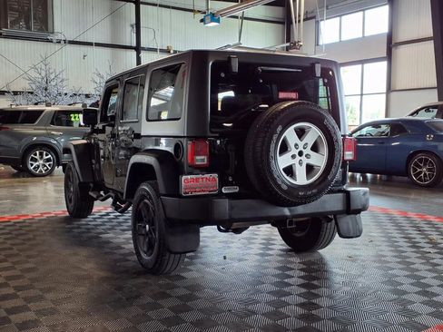 Used 2016 Jeep Wrangler Unlimited Sport w/ Quick Order Package 24S AWD/4WD image 4