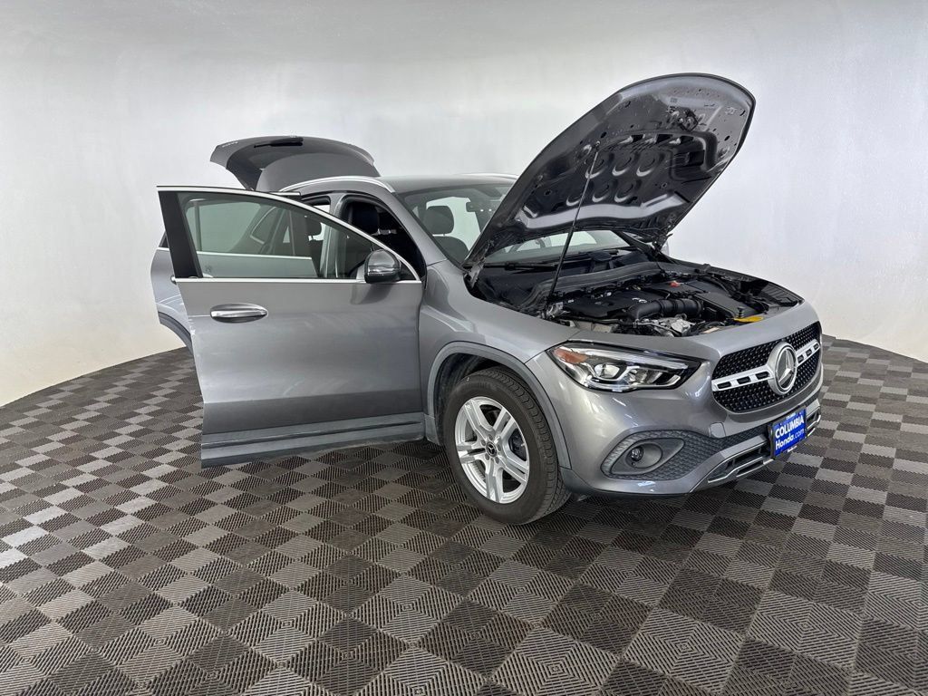 Used 2021 Mercedes-Benz GLA 250 4MATIC image 13