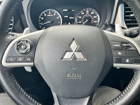 Used 2015 Mitsubishi Outlander GT image 15