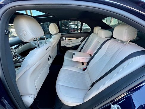 Used 2019 Mercedes-Benz E 300 image 17