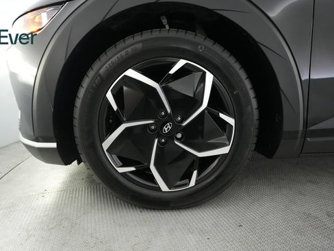 Used 2024 Hyundai Ioniq 5 SEL RWD image 19