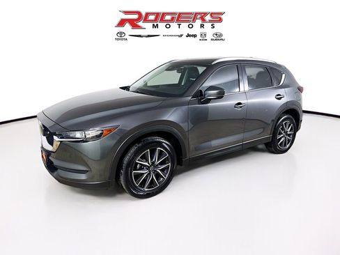 Used 2018 MAZDA CX-5 Touring w/ Preferred Equipment Package image 3