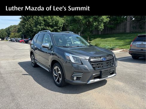 Used 2023 Subaru Forester Touring AWD/4WD image 1