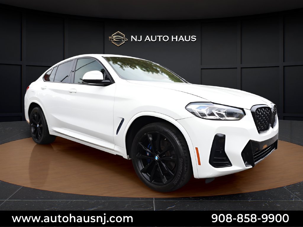 Used 2022 BMW X4 xDrive30i w/ Premium Package Essential AWD/4WD image 1