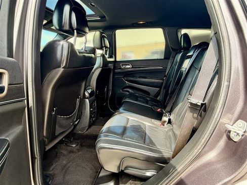Used 2015 Jeep Grand Cherokee Limited AWD/4WD image 9