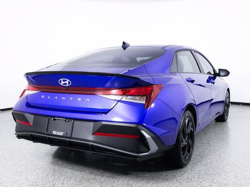 Used 2026 Hyundai Elantra Sport w/ Cargo Package FWD image 8