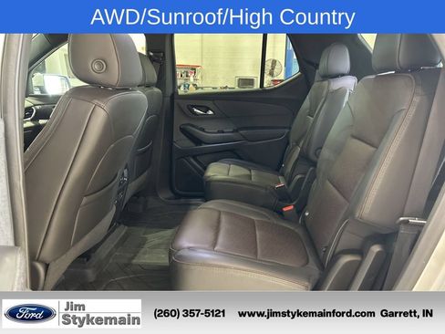 Used 2022 Chevrolet Traverse High Country AWD/4WD image 46