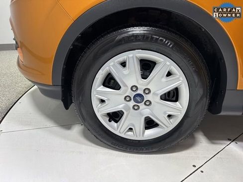 Used 2016 Ford Escape S image 5