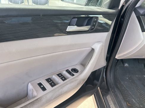 Used 2018 Hyundai Sonata Limited w/ Cargo Package image 13