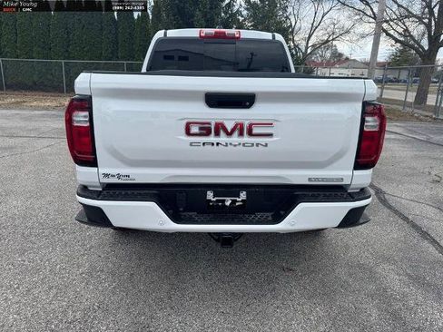 New 2026 GMC Canyon Elevation w/ Convenience Package AWD/4WD image 4