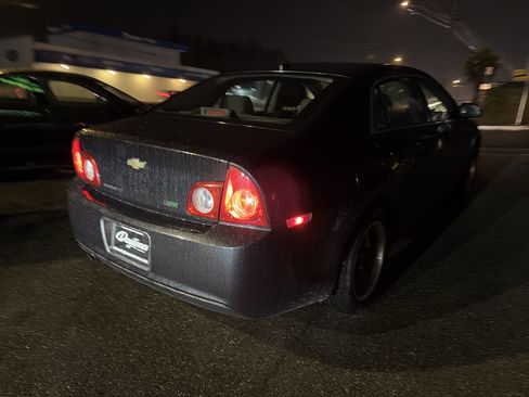 Used 2010 Chevrolet Malibu LT w/ Power Convenience Package image 5