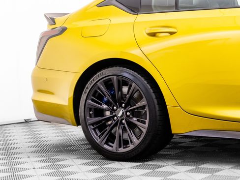 Certified 2025 Cadillac CT5 V Blackwing w/ Carbon Fiber 2 Package RWD image 39