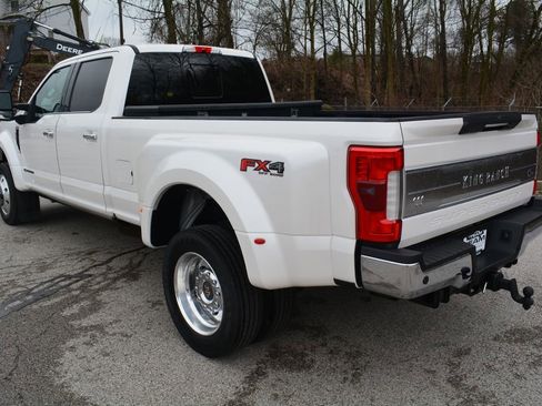 Used 2018 Ford F450 King Ranch w/ King Ranch Ultimate Package AWD/4WD image 7