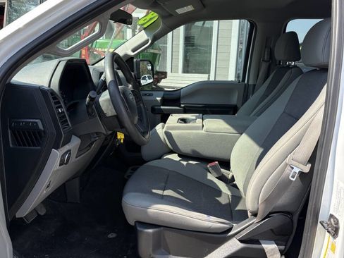 Used 2018 Ford F150 XL w/ Equipment Group 101A Mid image 7