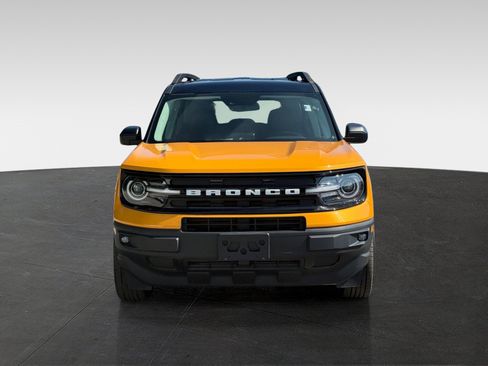 Used 2022 Ford Bronco Sport Outer Banks w/ Tech Package AWD/4WD image 2