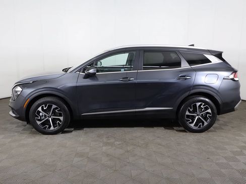 Used 2023 Kia Sportage EX AWD/4WD image 17