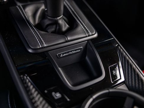 Certified 2025 Porsche 911 GT3 RWD image 42