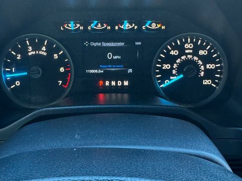 Used 2017 Ford F150 XLT w/ Equipment Group 302A Luxury image 26