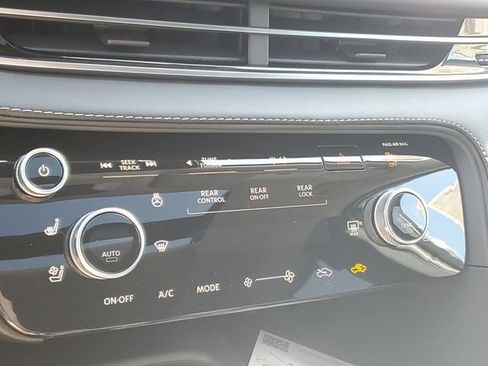 New 2026 INFINITI QX60 Luxe w/ Cargo Package FWD image 29