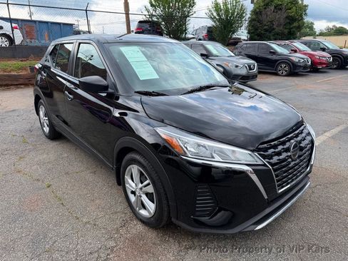 Used 2024 Nissan Kicks S FWD image 3