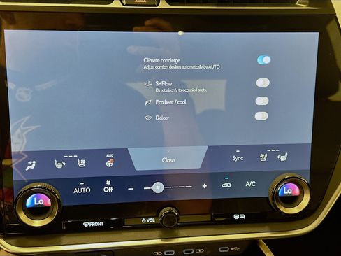 Used 2023 Lexus RZ 450e Premium w/ Technology Package AWD/4WD image 24