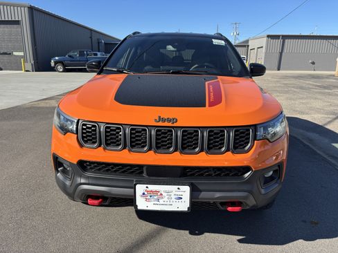 New 2026 Jeep Compass Trailhawk image 3