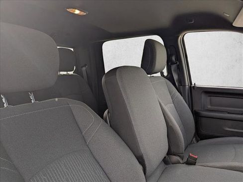 Used 2024 RAM 3500 Tradesman w/ Chrome Appearance Group image 17