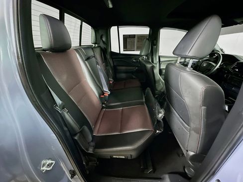 Used 2023 Honda Ridgeline Black Edition image 11