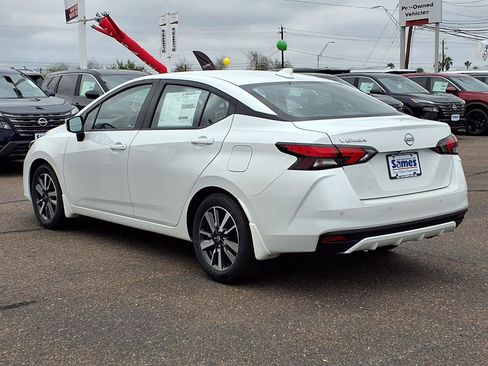 New 2025 Nissan Versa SV w/ Trunk Package image 5