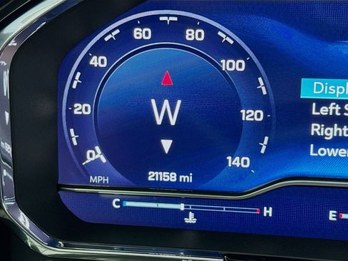 Used 2023 Chevrolet Silverado 1500 LT Trail Boss image 8