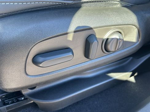 Used 2023 Chevrolet Bolt LT w/ Infotainment Package image 8