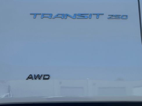Used 2023 Ford Transit 250 Medium Roof AWD image 18