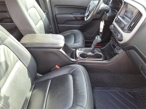 Used 2015 GMC Canyon SLT w/ Driver Alert Package image 24