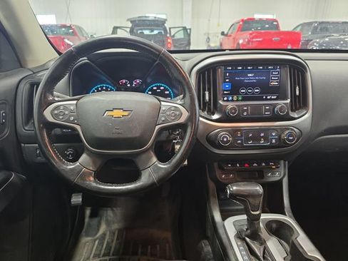 Used 2021 Chevrolet Colorado LT w/ Safety Package AWD/4WD image 5