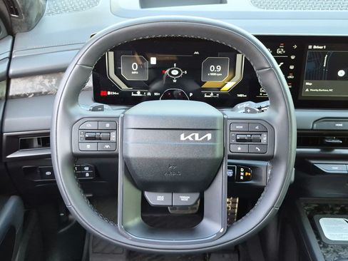 Used 2027 Kia Telluride SX Prestige X-Pro AWD/4WD image 13