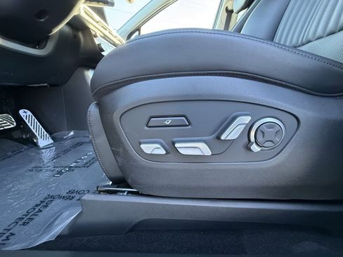 Certified 2026 Hyundai Ioniq 9 Calligraphy image 35