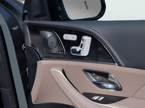 New 2026 Mercedes-Benz GLE 63 AMG S image 16